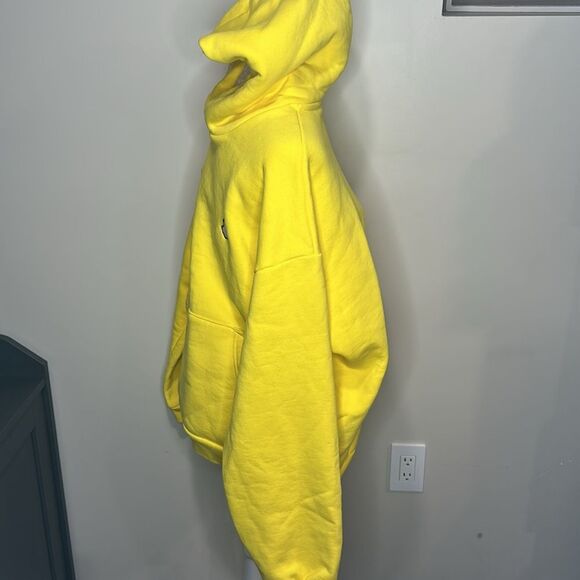 Madhappy X Snapchat collab Canary Yellow Hoodie Rare! Size Large - Picture 3 of 5
